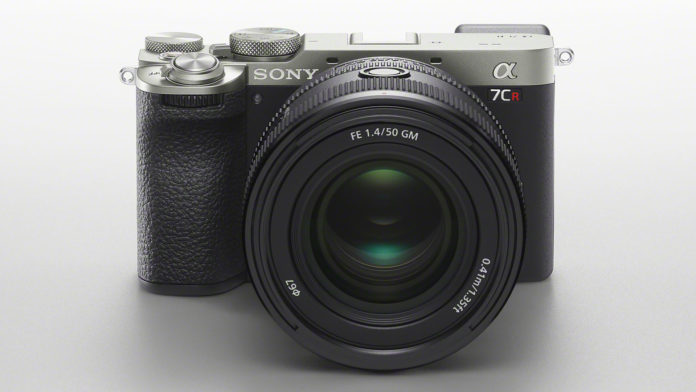 Представлена камера Sony A7CR с 61 Мп матрицей