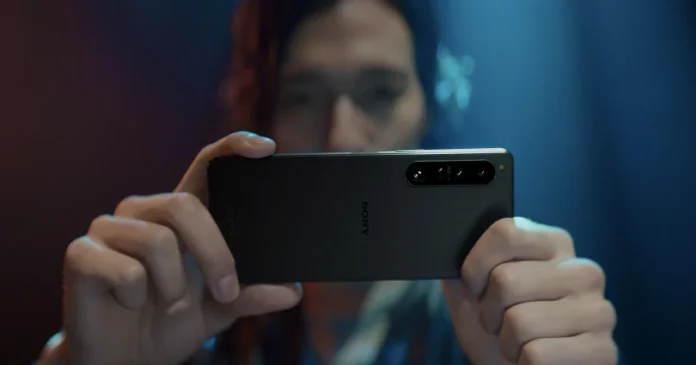 Анонсирован смартфон Sony Xperia 1 IV с оптическим зумом 85-125mm